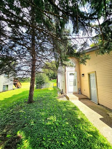 1443 Pacific Street, Saint Paul, MN 55106