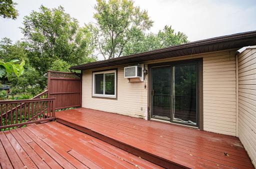 1443 Pacific Street, Saint Paul, MN 55106