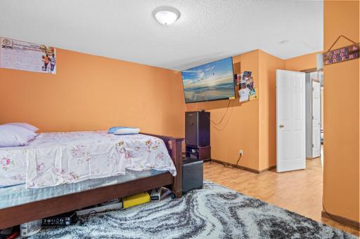7828 Elm Grove Ln, Minneapolis-16.jpg