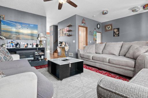 7828 Elm Grove Ln, Minneapolis-6.jpg
