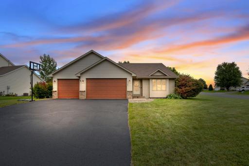2700 Galway Court, Hudson, WI 54016