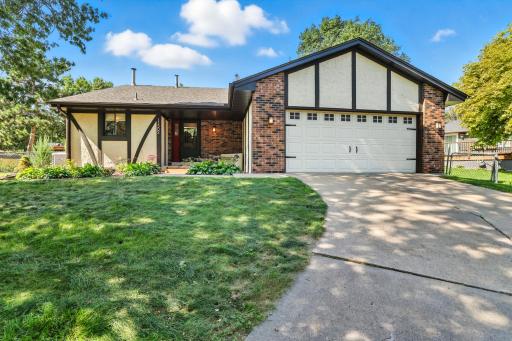 11502 Flintwood Street NW, Minneapolis, MN 55448