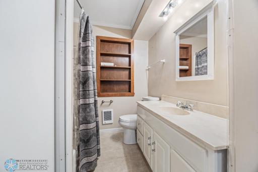 214 14th Street N, Moorhead, MN 56560