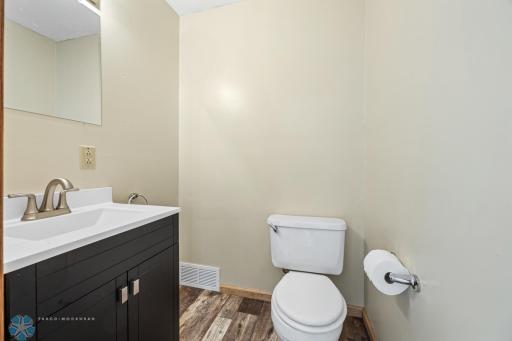 214 14th Street N, Moorhead, MN 56560