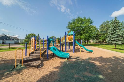 3664 Basswood Circle SW, Prior Lake, MN 55372