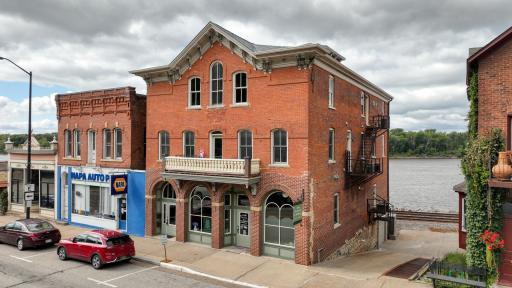 312 S Main Street, Alma, WI 54610