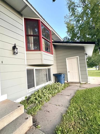 153 2nd Street, Dawson, MN 56232