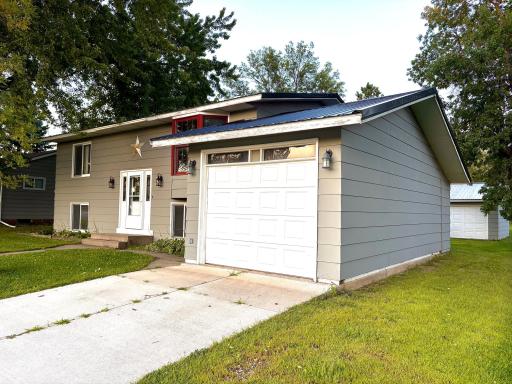 153 2nd Street, Dawson, MN 56232