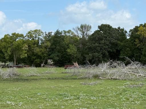 38388 512th St, North Mankato, MN 56003