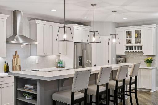 15622 Michele Lane, Eden Prairie, MN 55346