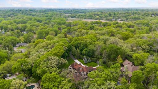 2653 Plymouth Road, Hopkins, MN 55305