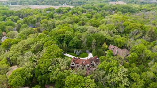 2653 Plymouth Road, Hopkins, MN 55305