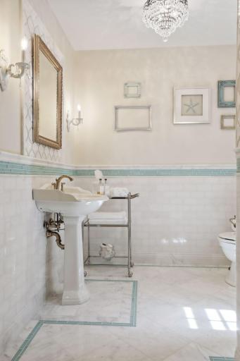 The second bedroom private ensuite bathroom.