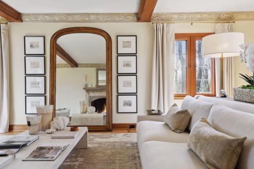 The main level living room with was beautifully decorated and comfortably designed to host a large number of guests.