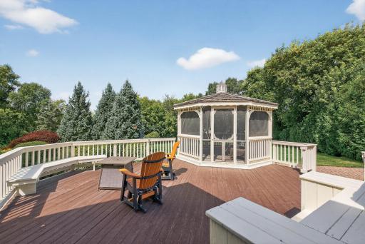 6155 Country Lane, Loretto, MN 55357