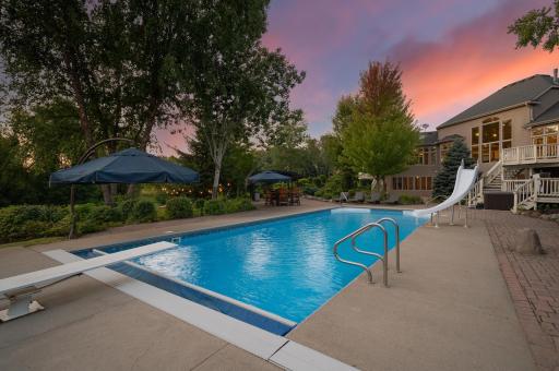 6155 Country Lane, Loretto, MN 55357