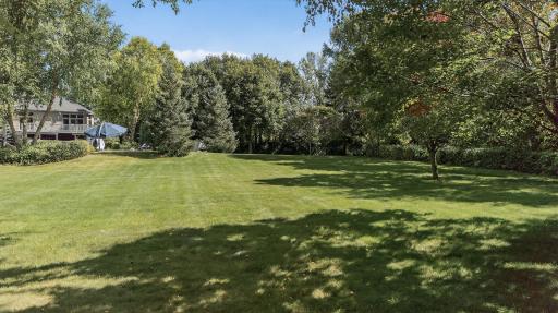 6155 Country Lane, Loretto, MN 55357