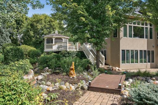 6155 Country Lane, Loretto, MN 55357