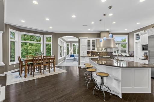 6155 Country Lane, Loretto, MN 55357