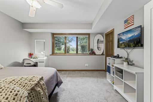 6155 Country Lane, Loretto, MN 55357