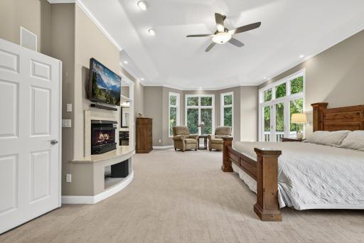 6155 Country Lane, Loretto, MN 55357