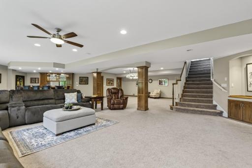 6155 Country Lane, Loretto, MN 55357