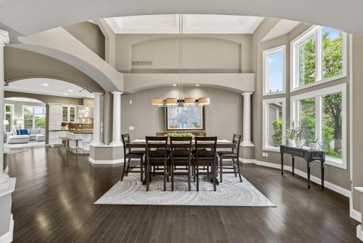 6155 Country Lane, Loretto, MN 55357