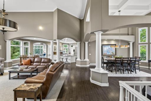 6155 Country Lane, Loretto, MN 55357