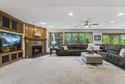 6155 Country Lane, Loretto, MN 55357