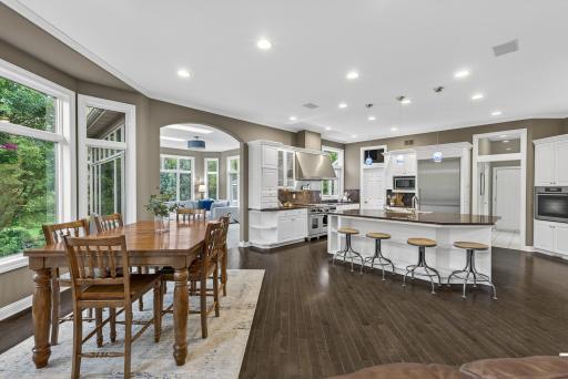 6155 Country Lane, Loretto, MN 55357