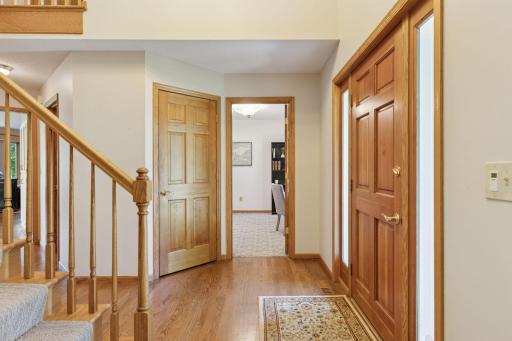 9741 Wellington Ridge, Saint Paul, MN 55125