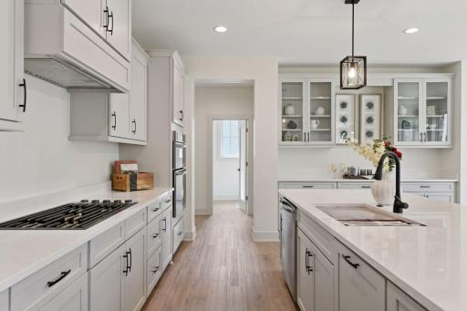 3500 Leroy Street, Wayzata, MN 55391