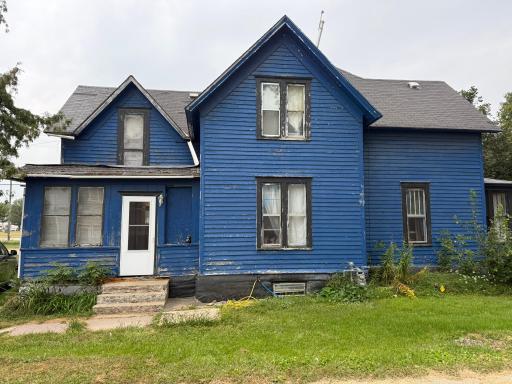 302 Broadway Avenue S, New Richland, MN 56072