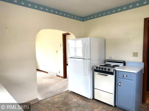 200 W 6th Street, Adrian, MN 56110