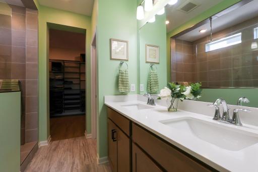 15320 116th Avenue N, Osseo, MN 55369