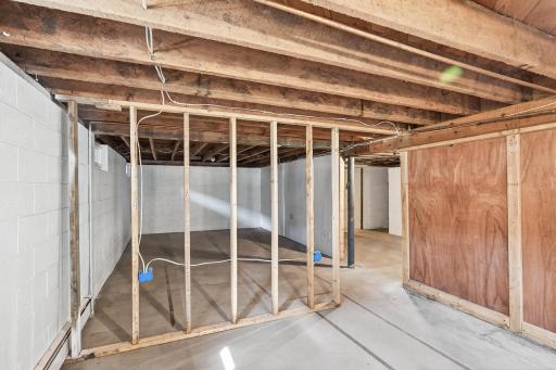 316 N Cedar Street, Chaska, MN 55318