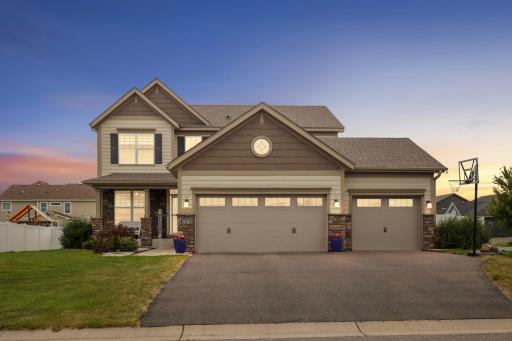 18101 Goldfinch Way, Lakeville, MN 55044