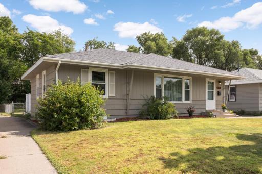 Welcome to 1611 Oregon Ave in St Louis Park!
