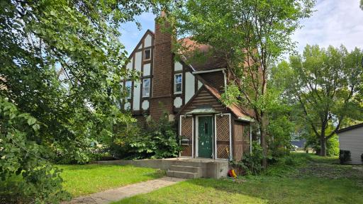 210 W Redwood Street, Marshall, MN 56258