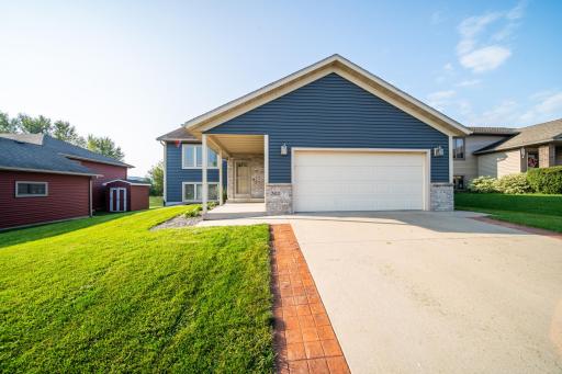 302 Luella Place NE, Stewartville, MN 55976