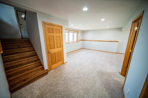 302 Luella Place NE, Stewartville, MN 55976