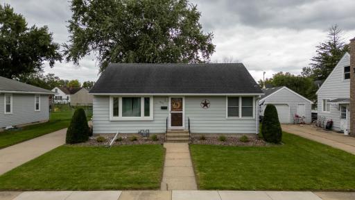 1820 1st Avenue NE, Austin, MN 55912