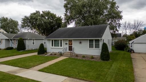 1820 1st Avenue NE, Austin, MN 55912
