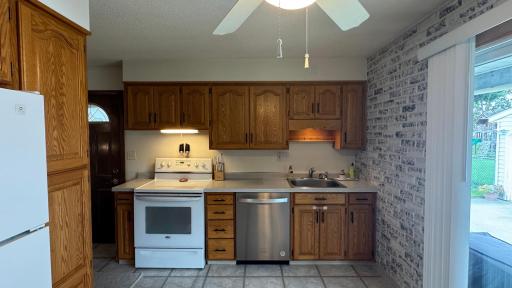 1820 1st Avenue NE, Austin, MN 55912