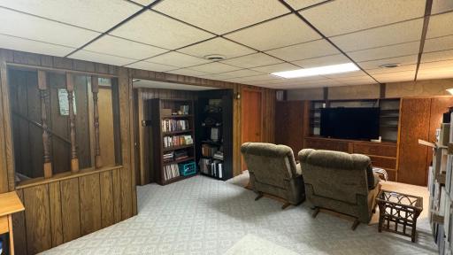 1820 1st Avenue NE, Austin, MN 55912