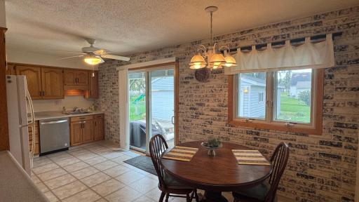 1820 1st Avenue NE, Austin, MN 55912