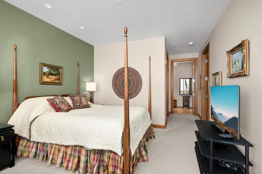 3209 Galleria, 804, Minneapolis, MN 55435