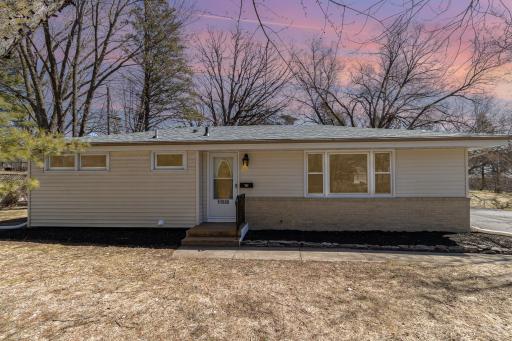 11509 Palmer Rd, Minneapolis, MN 55437