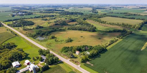 36518 211th Avenue, Le Center, MN 56057