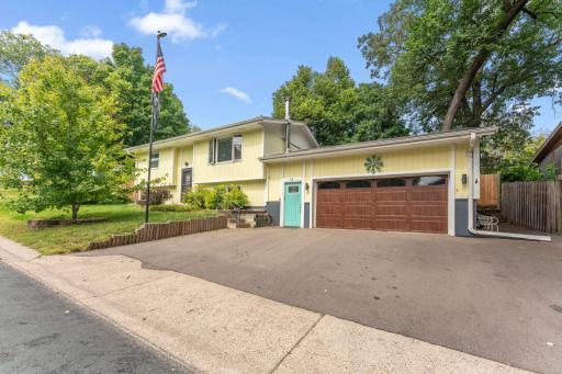 4916 Hanover Road, Mound, MN 55364